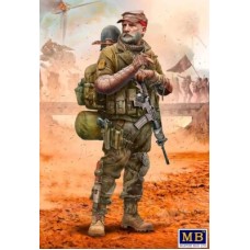 Збірна модель 1:24 Фігура Рейдер Ріпер (Постапокаліпсис. Останній міст. Набір 2) MasterBox 24074