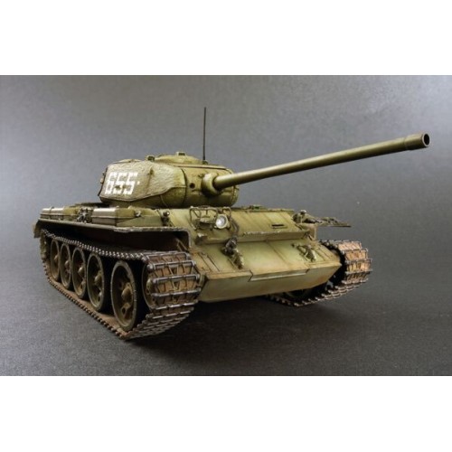 Бронетехника и артиллерия Средний танк Т-44 M 1:35