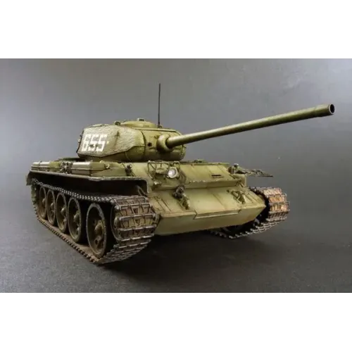 Бронетехника и артиллерия Средний танк Т-44 M 1:35