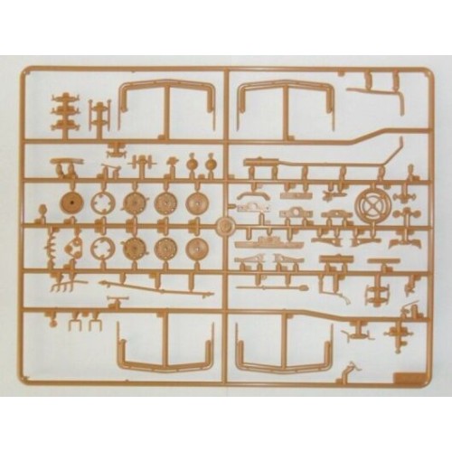Авто-мото Збірна модель 1:35 Німецький вантажний військовий автомобіль KHD S3000 ICM 35451