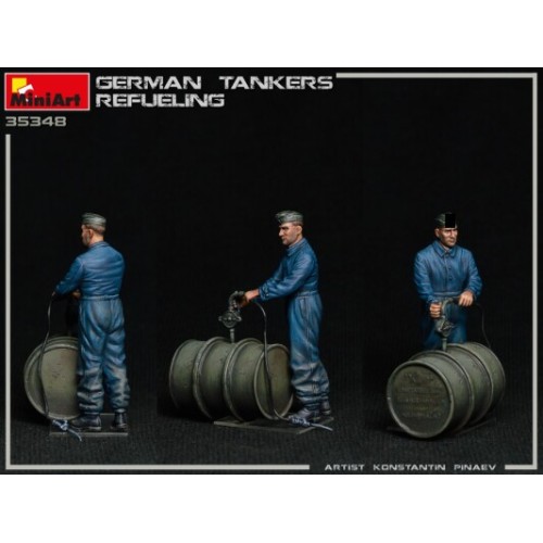 Фігури та мініатюри Збірна модель 1:35 Фігури Німецький танковий екіпаж, що заправляє паливо MiniArt 35348