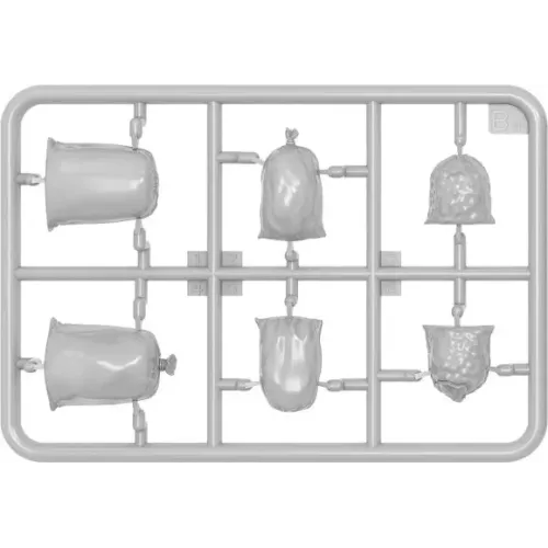 Набори деталіровки Збірна модель 1:35 Набір багаж 1930-40р. Мініарт 35582
