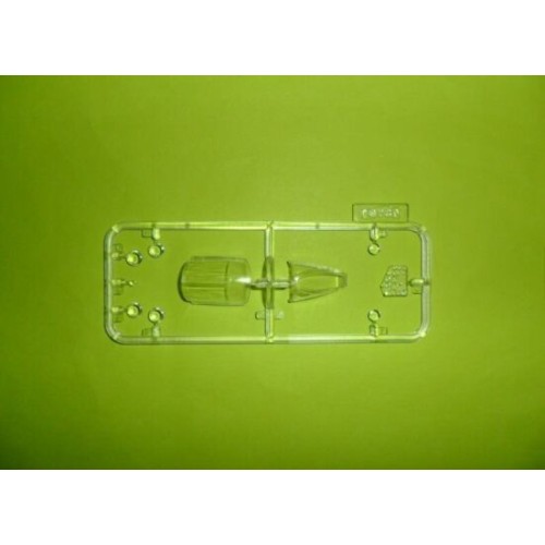 Збірна модель літака Збірна модель 1:48 Радянського літака-розвідника МіГ-25 ICM48904 1:48