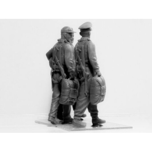 Фігури та мініатюри Збірна модель 1:32 Фігури пілоти ВПС США (1941-1945) ICM 32104