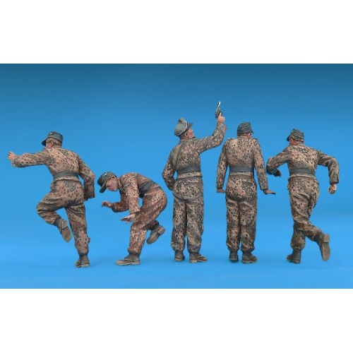 Фігури та мініатюри Збірна модель 1:35 Фігури німецький танковий екіпаж.Франція 1944р. спеціальне видання Miniart 35252