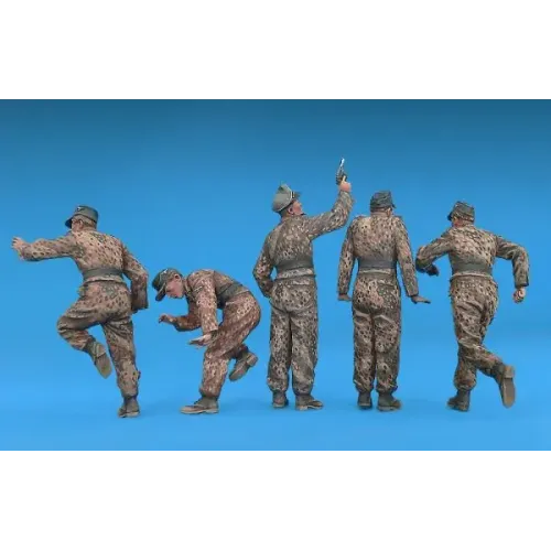 Фігури та мініатюри Збірна модель 1:35 Фігури німецький танковий екіпаж.Франція 1944р. спеціальне видання Miniart 35252