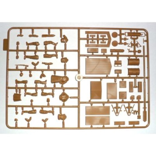 Фигуры и миниатюры Немецкие пилоты и наземный перс. Люфтваффе II МВ в зимней униформе