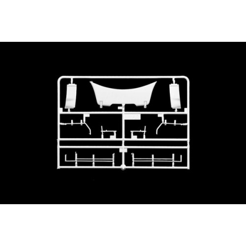 Авто-мото Збірна модель 1:24 вантажний автомобіль:тягач MAN TGX XXL "WOLF TRANSPORTE" Italeri 3921