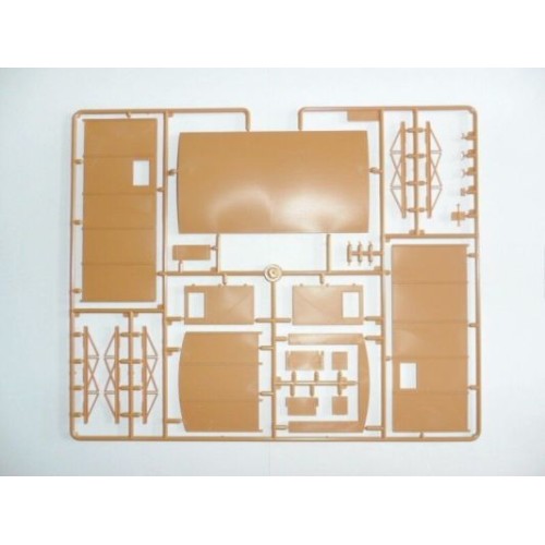 Авто-мото Збірна модель 1:35 Німецький санітарний автомобіль Lastkraftwagen 3.5 t AHN з укриттям ICM 35417