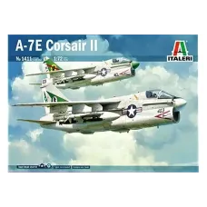 Cборная модель 1:72 Самолет A-7E Корсар II Италери 1411