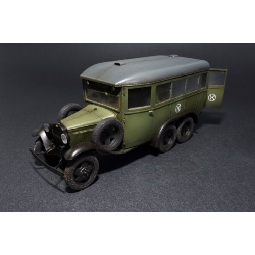 Авто-мото Штабной автобус ГАЗ-05-193 1:35