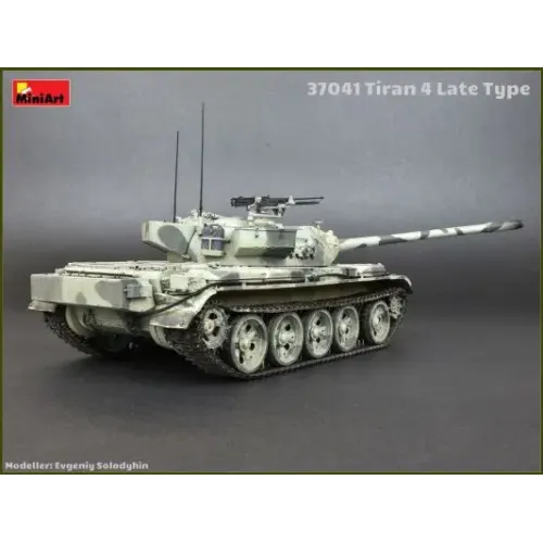 Бронетехніка та артилерія Збірна модель 1:35 Танк Tiran 4 пізня модифікація MiniArt 37041