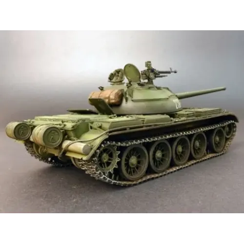 Бронетехника и артиллерия Средний танк T-54-3, 1951 г. 1:35