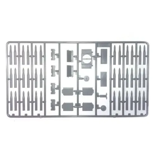 Бронетехніка та артилерія Танк "Королівський Тигр" (пізнього виробництва) з повним інтер'єром і набірними траками гусениць 1:35