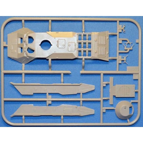 Бронетехніка та артилерія Збірна модель 1:72 БТР-70 (рання серійна серія) ACE 72164