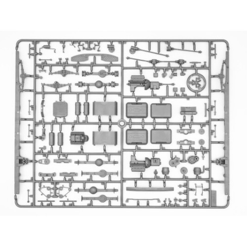 Бронетехника и артиллерия ICM35515 ZiL-131 Soviet Army truck