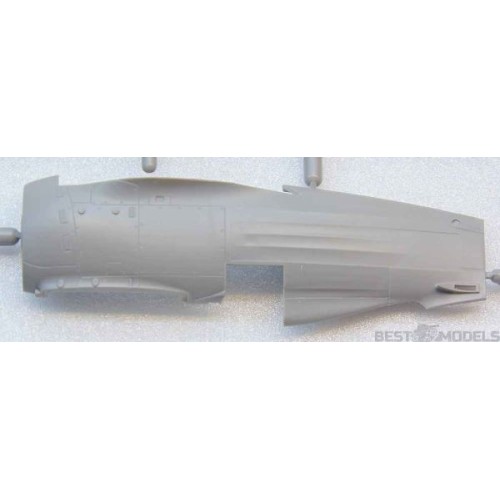 Сборная модель самолета Сборная модель 1:48 Советский истребитель-биплан I-153 (зимняя версия) ICM 48096 1:48