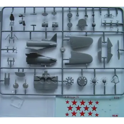 Сборная модель самолета I-16 Type 24 1:72