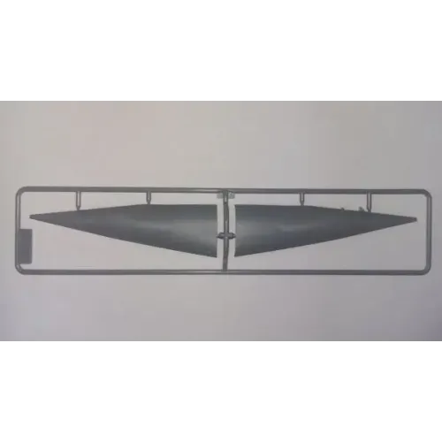 Збірна модель літака Збірна модель 1:48 Радянського літака-розвідника МіГ-25 ICM48904 1:48