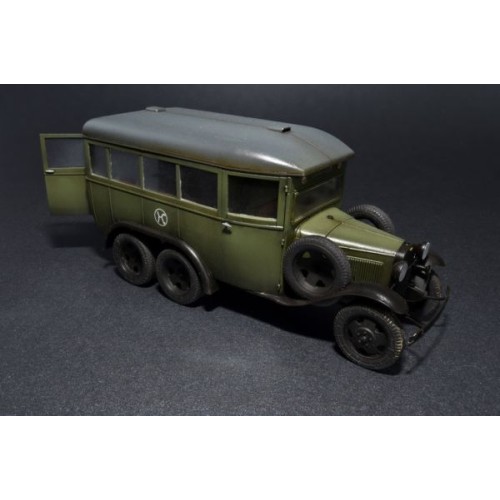 Авто-мото Штабной автобус ГАЗ-05-193 1:35