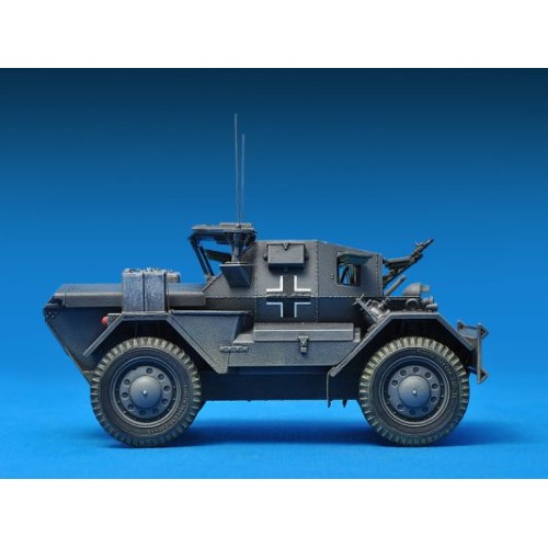 Бронетехника и артиллерия MA35074 DINGO Mk.II scout car with crew / Pz.Kmpf. Mk.I 202 (e) (Авто)