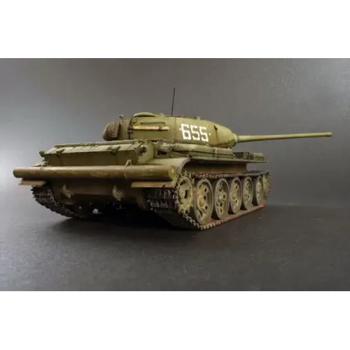 Бронетехника и артиллерия Средний танк Т-44 M 1:35