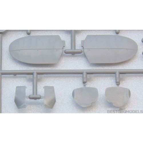 Сборная модель самолета Сборная модель 1:48 Советский истребитель-биплан I-153 (зимняя версия) ICM 48096 1:48