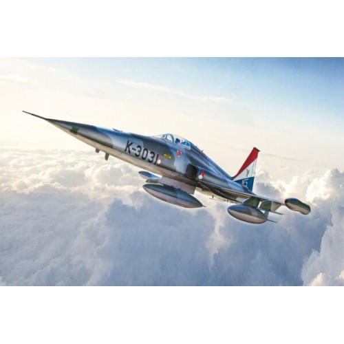 Сборная модель самолета Cборная модель 1:72 Самолет F-5A Freedom Fighter Италери 1441 1:72