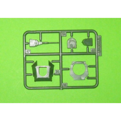 Бронетехника и артиллерия Советский легкий танк T-70M (UM306) Масштаб: 1:72