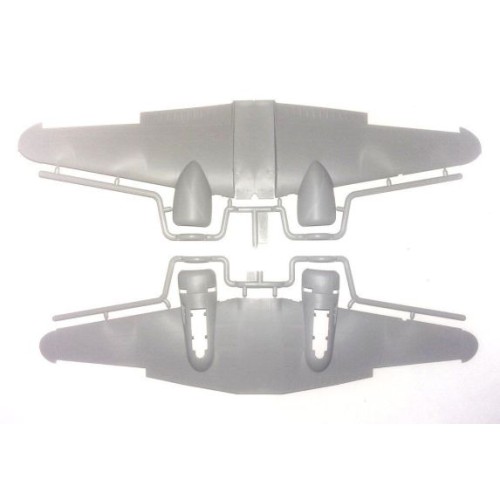 Збірна модель літака C18S, американський пасажирський літак 1:48