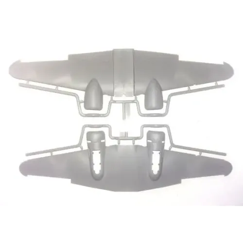 Збірна модель літака C18S, американський пасажирський літак 1:48