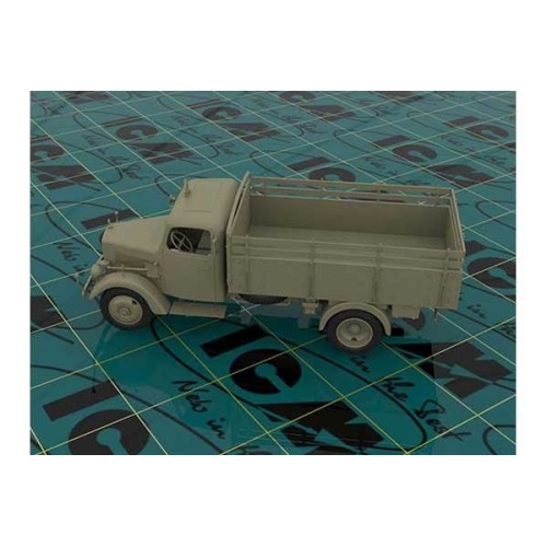 Бронетехника и артиллерия Германский грузовой автомобиль Typ L3000S, 2 МВ 1:35