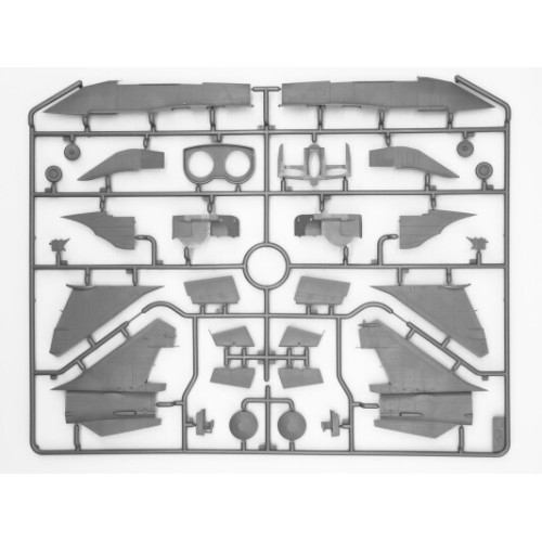 Збірна модель літака Збірна модель 1:72 Радянський літак-розвідник Міг-25 РБ ICM 72173 1:75