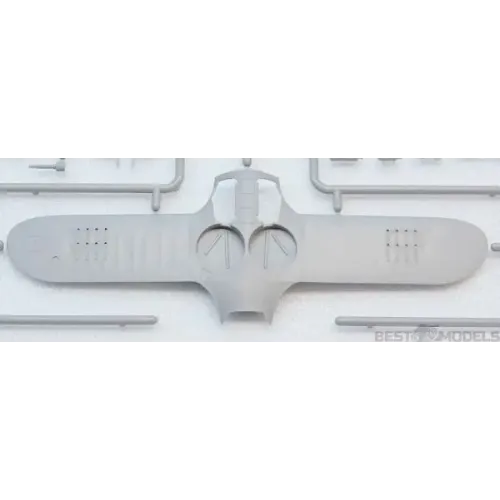 Сборная модель самолета Сборная модель 1:48 Советский истребитель-биплан I-153 (зимняя версия) ICM 48096 1:48