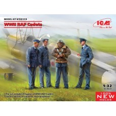 Збірна модель 1:32 Фігури курсанти ВПС Другої світової війни ICM 32113