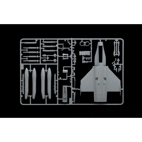 Збірна модель літака Збірна модель 1:72 Літак Rafale M Italeri 1319 1:72