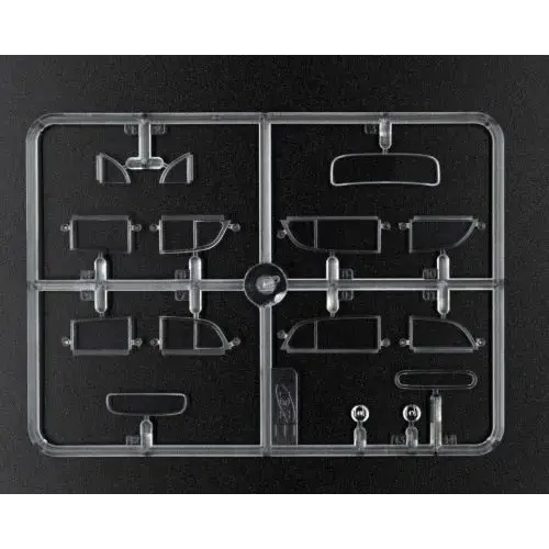 Авто-мото Збірна модель 1:35 Німецький штабний автомобіль Kadett K38 Cabriolimousine ICM 35483