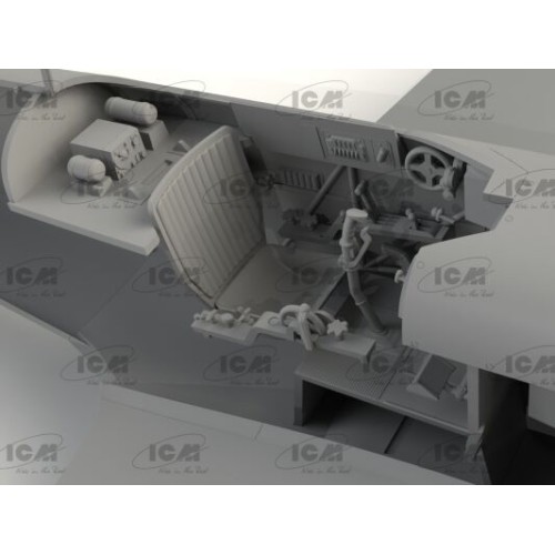 Сборная модель самолета Сборная модель 1:32 Советский истребитель Як-9Т ICM 32090 1:32