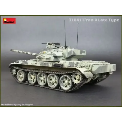 Бронетехніка та артилерія Збірна модель 1:35 Танк Tiran 4 пізня модифікація MiniArt 37041
