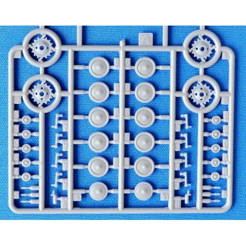 Бронетехніка та артилерія Збірна модель 1:72 Танк Т-60 виробництва ГАЗ (плаваючі колеса, модель 1942 р.) ACE 72541