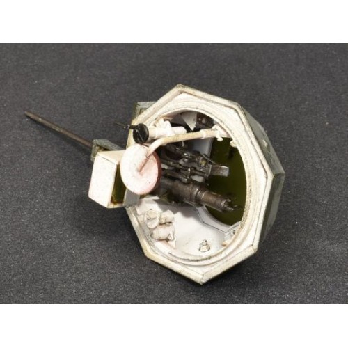 Бронетехника и артиллерия Легкий танк Т-60 завода №37, ранних выпусков с интерьером 1:35