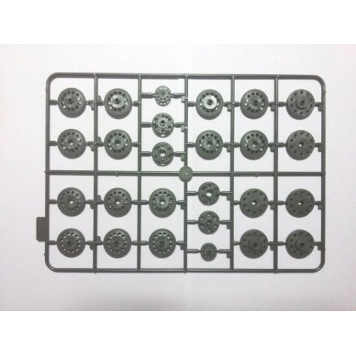 Бронетехника и артиллерия Танк T-34-76 с танковым десантом