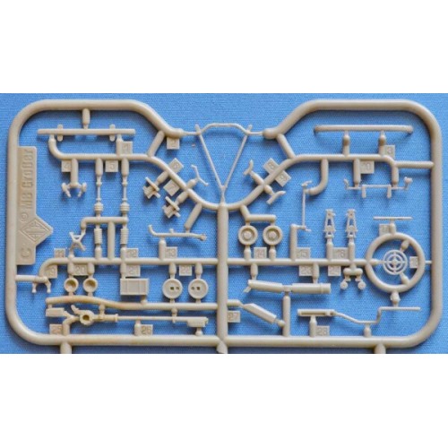 Бронетехніка та артилерія Збірна модель 1:72 Броньований кабріолет для рейхсканцлера МБ-770К Open Touring Car ACE 72577