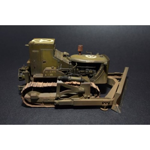 Бронетехніка та артилерія Збірна модель 1:35 Американський броньований бульдозер Miniart 35188