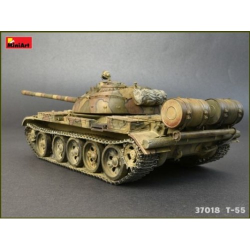 Бронетехника и артиллерия Средний танк Т-55 образца 1963 г. с интерьером