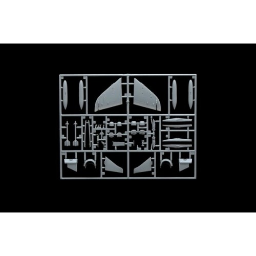 Сборная модель самолета Сборная модель 1:72 Самолет АВ-8А Харриер Италери 1410 1:72