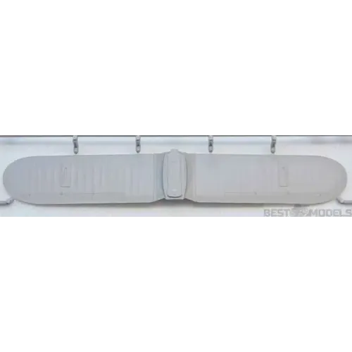 Сборная модель самолета Сборная модель 1:48 Советский истребитель-биплан I-153 (зимняя версия) ICM 48096 1:48