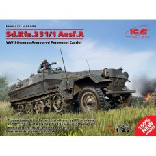 Германский бронетранспортер Sd.Kfz.251/1 Ausf.A, ІІ МВ (ICM 35101)