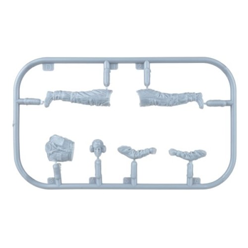 Фигуры и миниатюры Сборная модель 1:35 Фигуры британский экипаж БТР Миниарт 37059