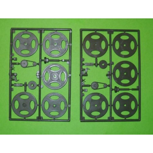 Бронетехніка та артилерія Танк М4А1 з мінним підривником Т1Е3